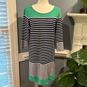 Heyton size medium comfortable navy and green shift dress